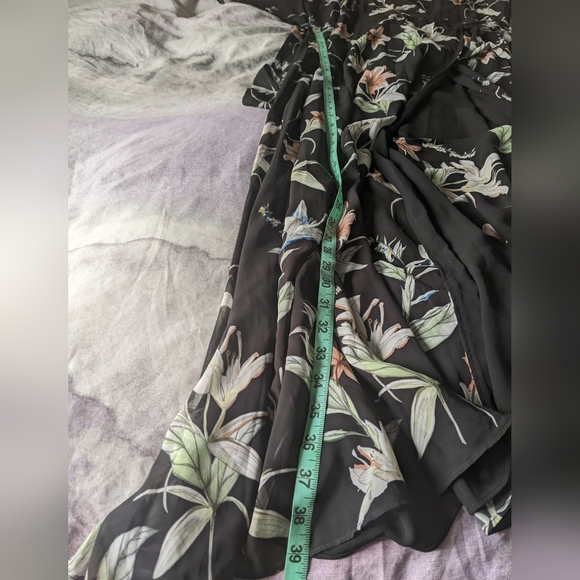 Contemporaine for Simons Wrap Floral Flowy Dress - Picture 10 of 10